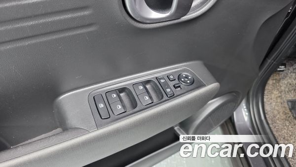 Hyundai Casper 2024, фото 25
