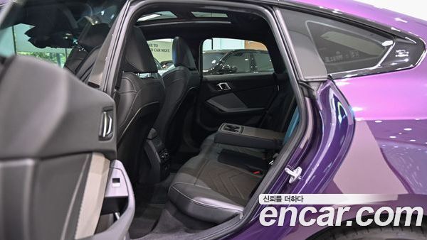BMW 2 Series 2025, фото 10