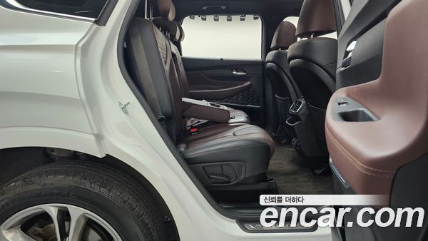 Hyundai Santa Fe 2020, фото 17