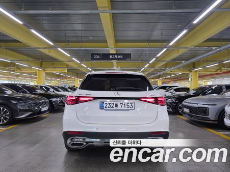 Mercedes-Benz GLC 2025, фото 5
