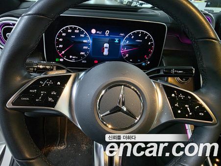 Mercedes-Benz GLC 2025, фото 11