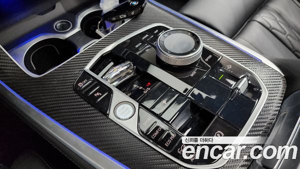 BMW X7 2024, фото 9