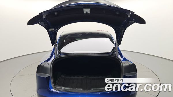 Tesla Model 3 2024, фото 31
