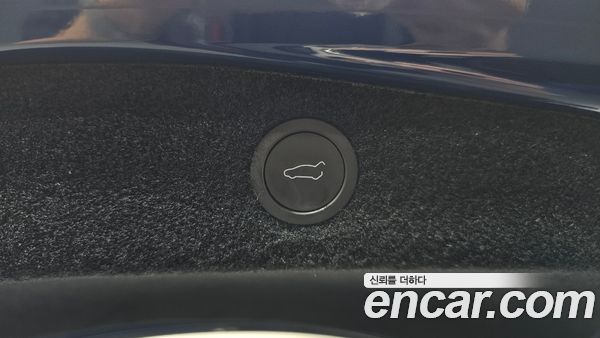 Tesla Model 3 2024, фото 32