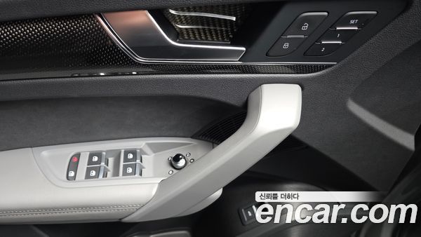 Audi SQ5 2021, фото 32