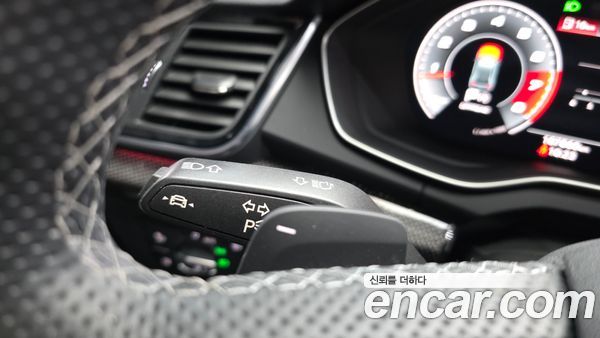 Audi SQ5 2021, фото 35