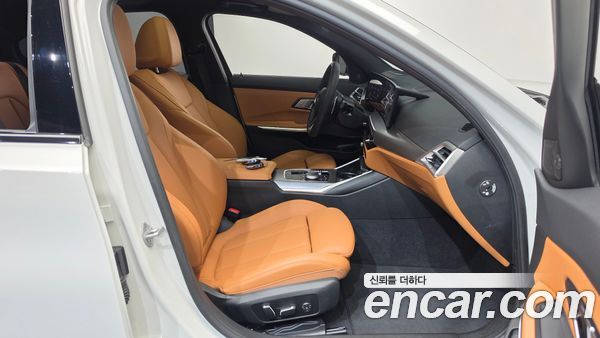 BMW 3 Series 2025, фото 11