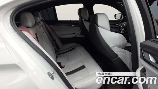 BMW M5 2020, фото 17