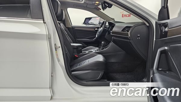 Volkswagen Jetta 2020, фото 16