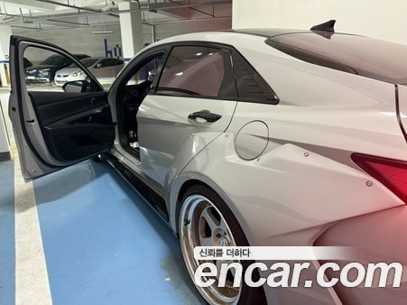 Hyundai Elantra 2022, фото 7