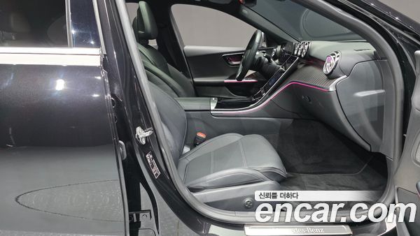 Mercedes-Benz C-Class 2023, фото 16