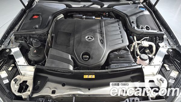 Mercedes-Benz E-Class 2021, фото 6