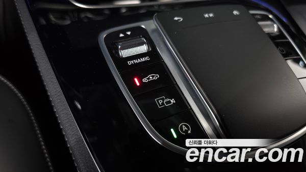Mercedes-Benz E-Class 2021, фото 18