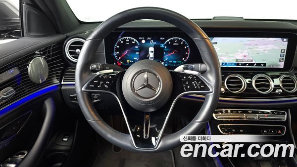 Mercedes-Benz E-Class 2021, фото 20