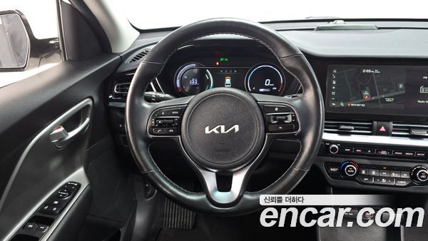Kia Niro 2023, фото 12