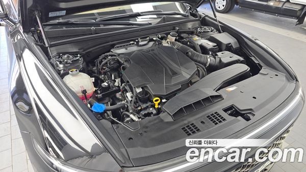 Hyundai Grandeur 2023, фото 6