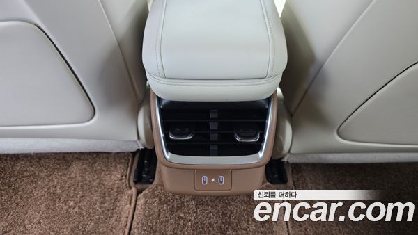 Hyundai Grandeur 2023, фото 31