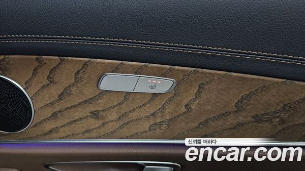 Mercedes-Benz E-Class 2021, фото 31