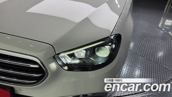 Mercedes-Benz E-Class 2021, фото 7