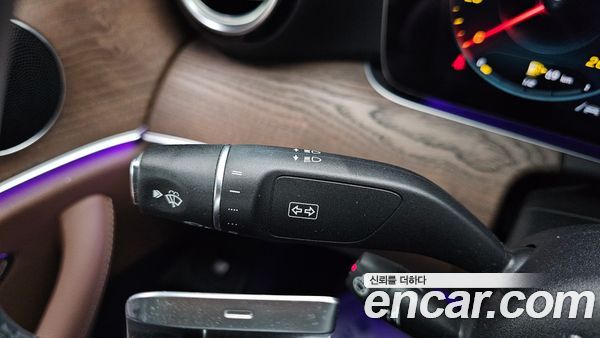Mercedes-Benz E-Class 2021, фото 30