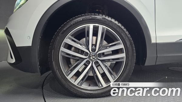 Volkswagen Tiguan 2023, фото 4
