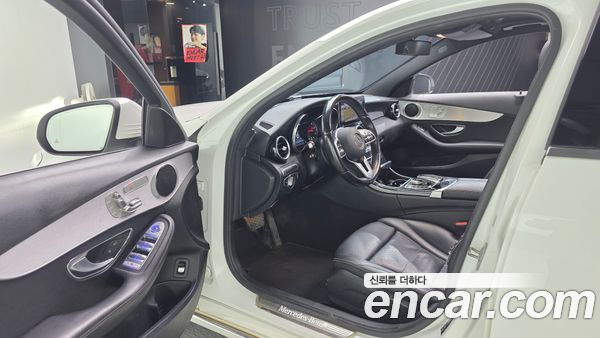Mercedes-Benz C-Class 2020, фото 10