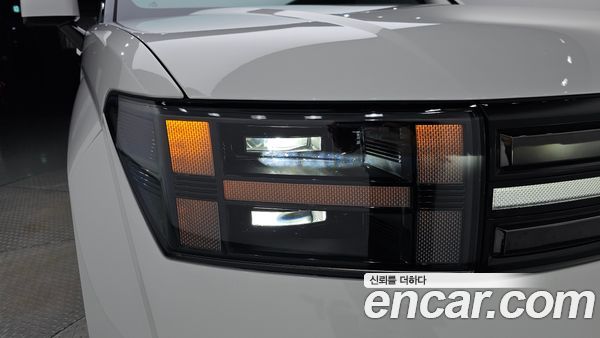 Hyundai Santa Fe 2025, фото 7