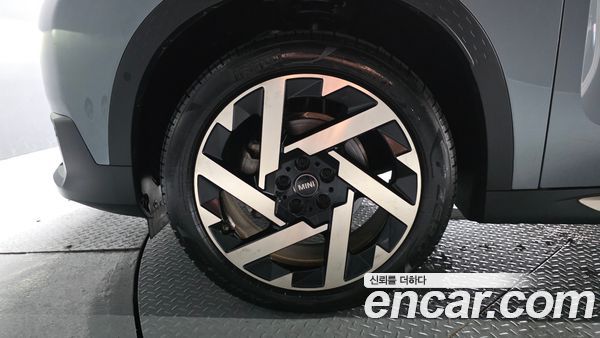MINI COUNTRYMAN 2025, фото 5