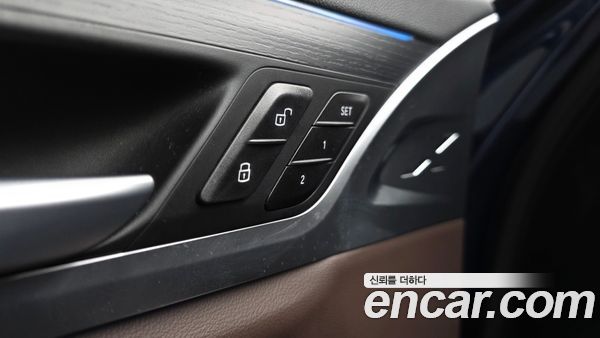 BMW iX3 2025, фото 29