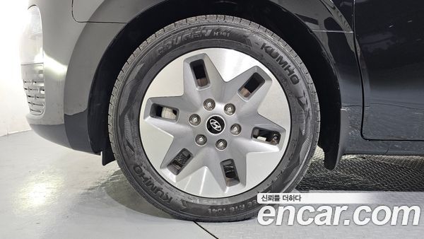Hyundai Staria 2023, фото 5