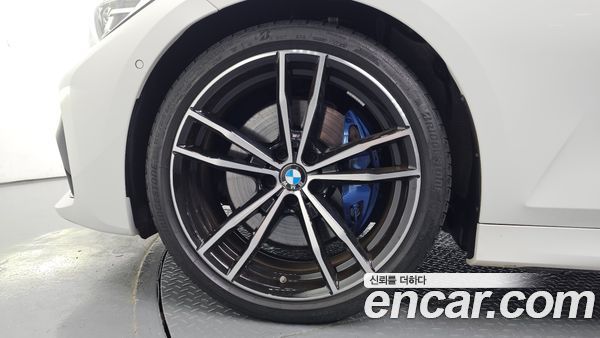 BMW 3 Series 2022, фото 5