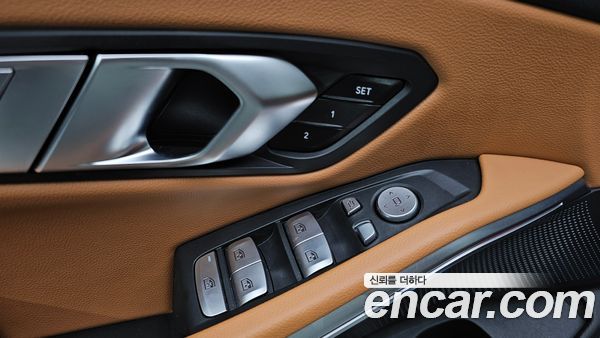 BMW 3 Series 2022, фото 29