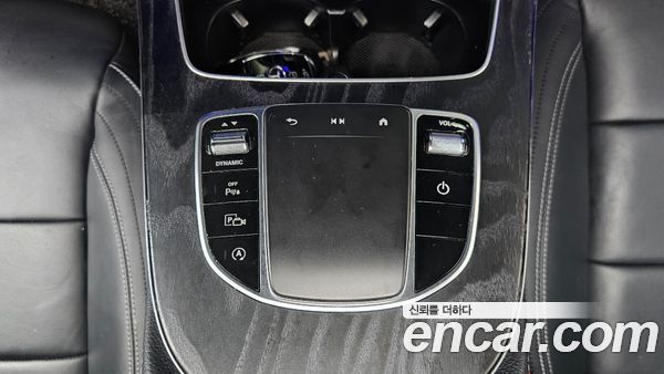 Mercedes-Benz E-Class 2021, фото 29