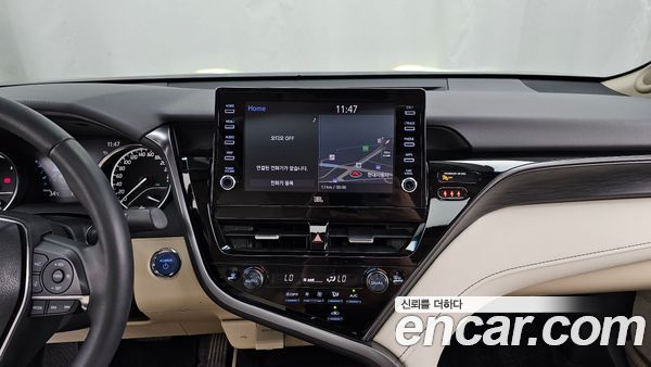 Toyota Camry 2023, фото 20