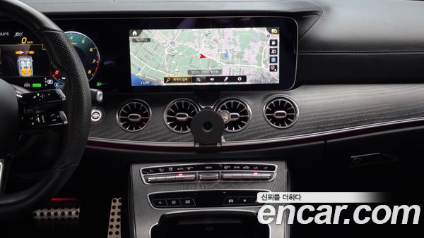 Mercedes-Benz E-Class 2022, фото 20
