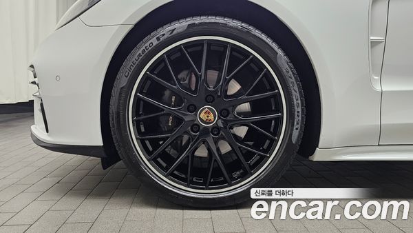 Porsche Panamera 2022, фото 4