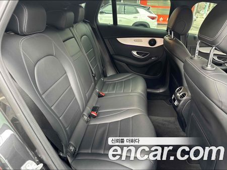 Mercedes-Benz EQC 2020, фото 15