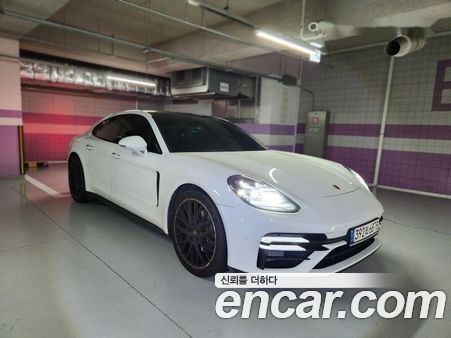 Porsche Panamera 2021, фото 5