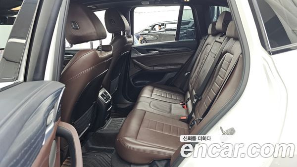 BMW iX3 2023, фото 16