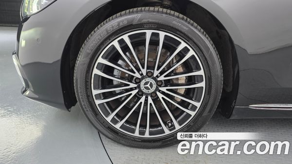 Mercedes-Benz S-Class 2021, фото 5