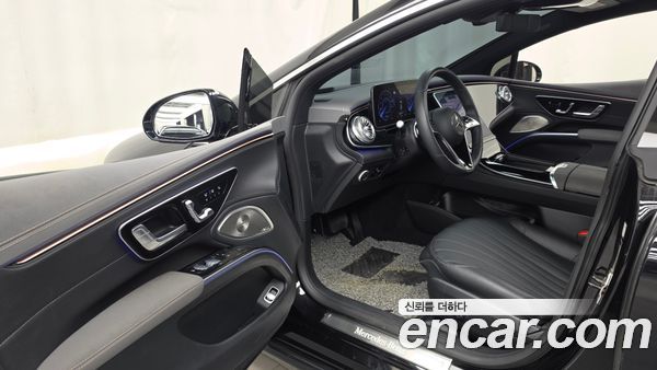 Mercedes-Benz EQS 2022, фото 13