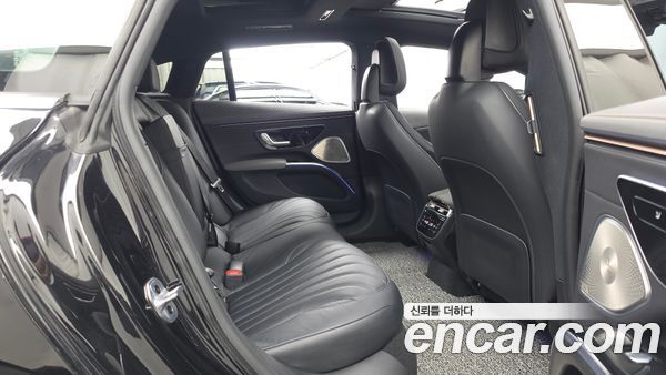 Mercedes-Benz EQS 2022, фото 18