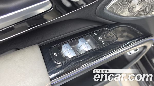 Mercedes-Benz EQS 2022, фото 29