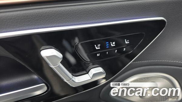Mercedes-Benz EQS 2022, фото 31