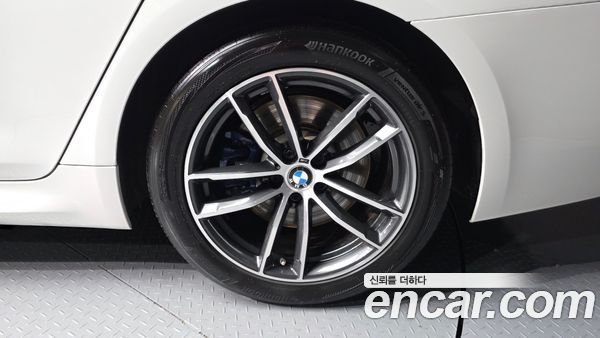 BMW 5 Series 2022, фото 5