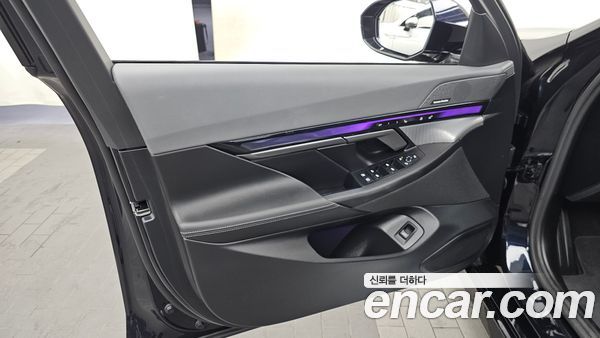 BMW 5 Series 2025, фото 14