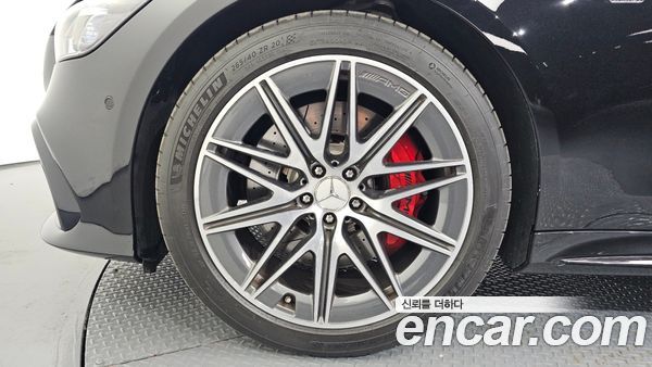 Mercedes-Benz AMG GT 2023, фото 4