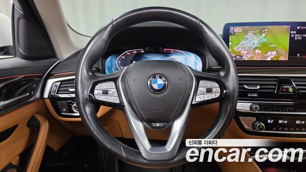 BMW 5 Series 2021, фото 32