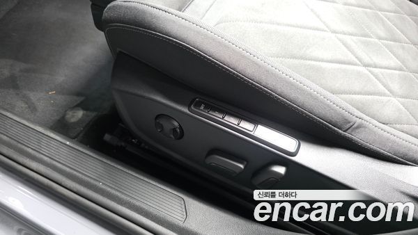 Volkswagen Golf 2024, фото 30