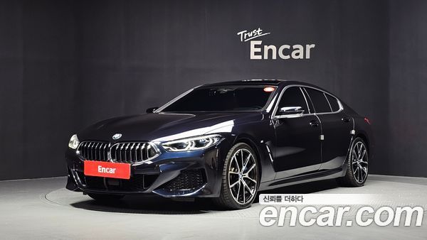 BMW 8 Series 2021
